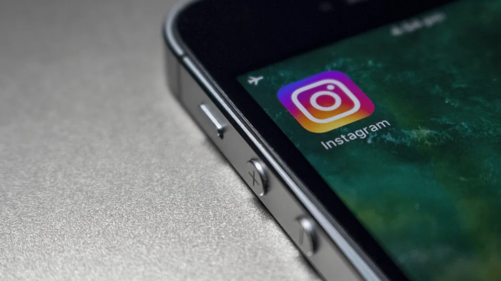 How AI is Used in Social Media Marketing instagram
